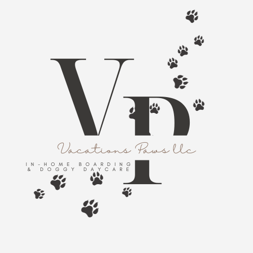 Vacations Paws LLC Logo